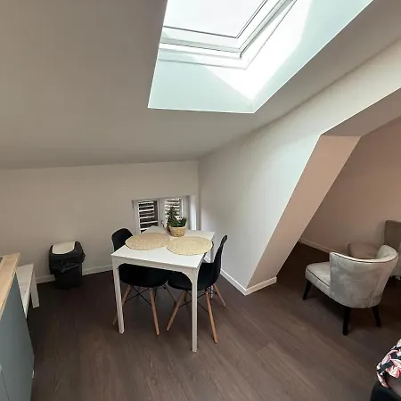 Montferrand Twin 2pers 2 Lits Simples Apartamento *